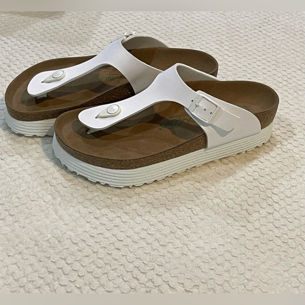 Birkenstock Papillio Gizeh Birko-Flor Platform Sandals Size 7-7.5 (38) NWOT